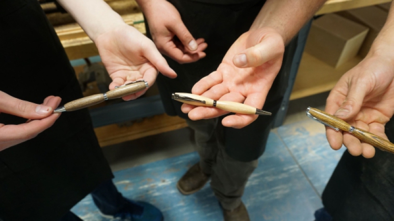 pen making.jpg